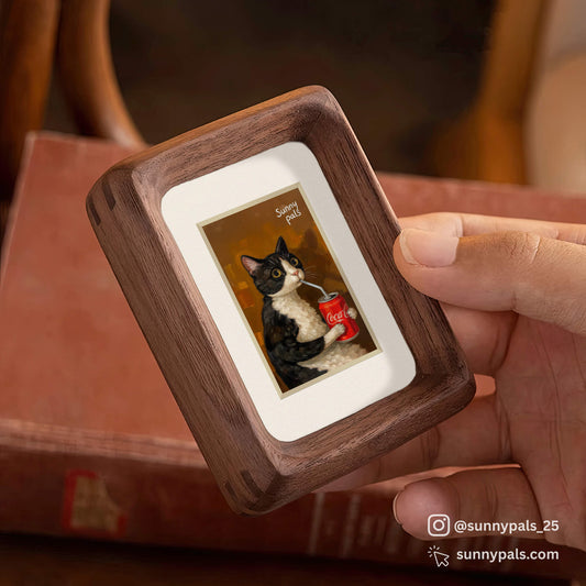 Custom Pet Portraits - Wooden Frame & Magnets