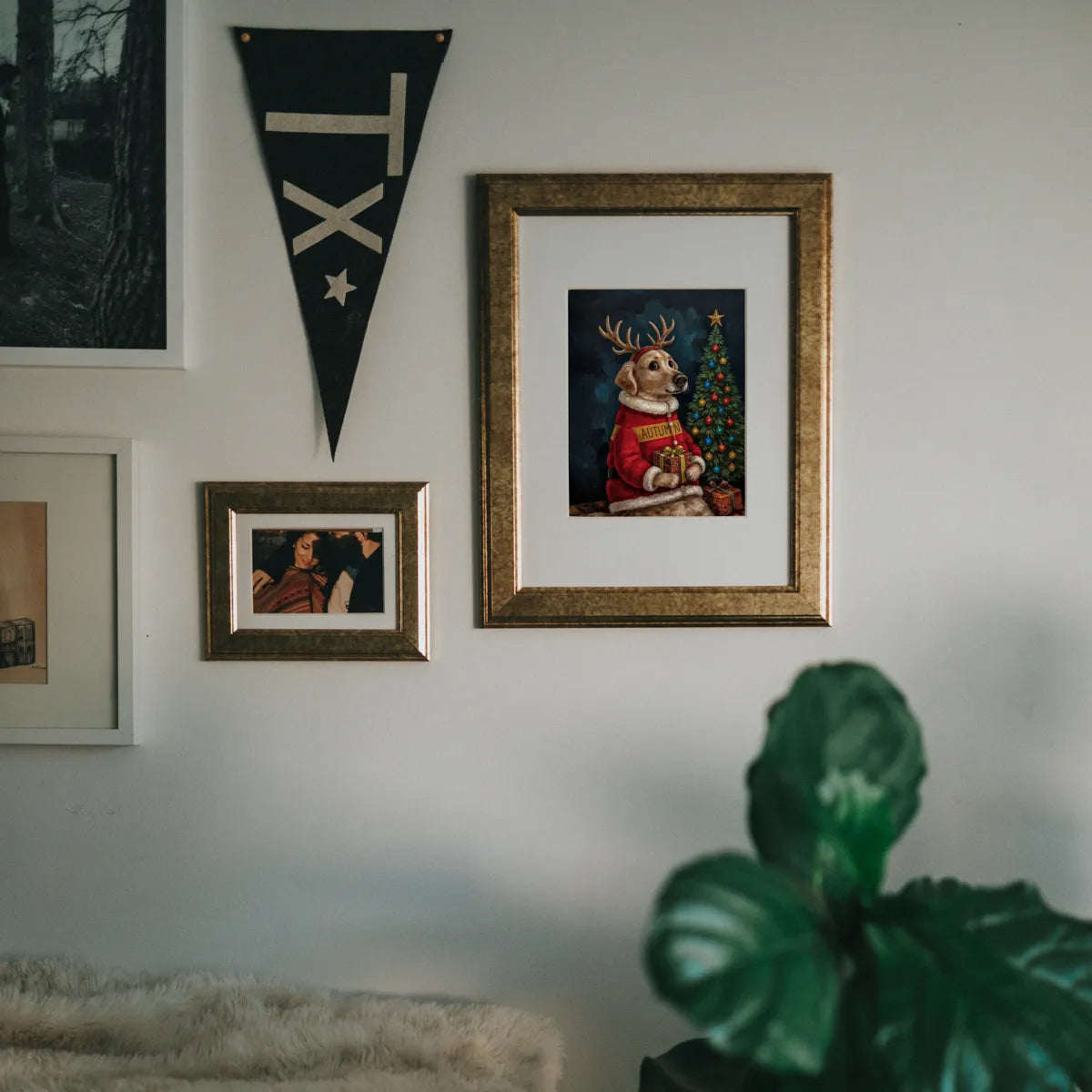 Custom Pet Portraits - Poster/Canvas/Oil Painting - Framed/Rolled